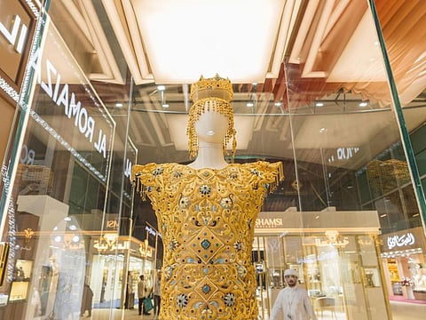 'Dubai Dress' enters Guinness World Record as world's heaviest gold dress