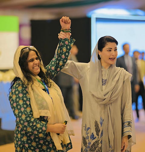 Punjab Chief Minister Maryam Nawaz appreciating a student during the laptop and scholarship awarding ceremony