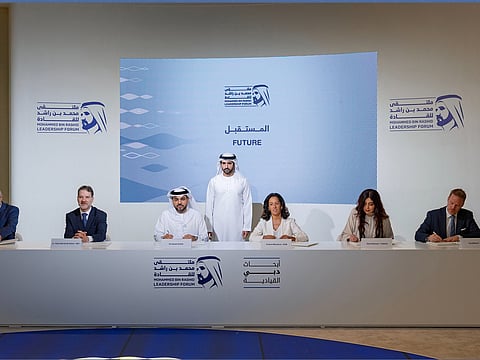Sheikh Hamdan witnesses signing of MoUs with global universities to launch leadership research initiative