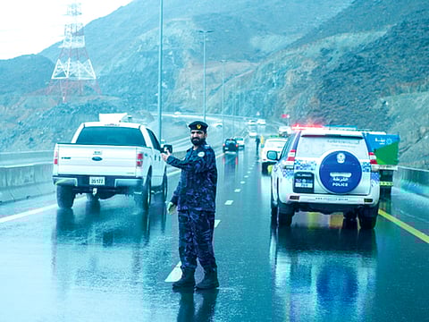 Authorities urged the public to avoid valleys, flood-prone areas, and zones of water accumulation, and to drive cautiously due to low visibility and strong downdrafts.