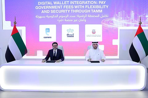Akthar Saeed Hashmi and Dr. Mohamed Al Askar formalise the collaboration to enable seamless digital government payments and future financial services across Abu Dhabi