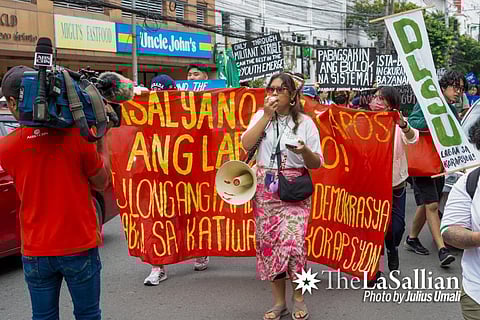 Students of De La Salle University (DLSU) walked out of their classes on Friday (Oct. 17, 2025) to join student protesters from other universities on Taft Avenue, Manila to protest the culture of corruption alongside the commemoration of the National Day of Action Against Corruption. The young Filipinos are pushing for the jailing of corrupt officials involved in multi-billion-peso anomalies in "ghost" flood control projects and other infrastructure projects.