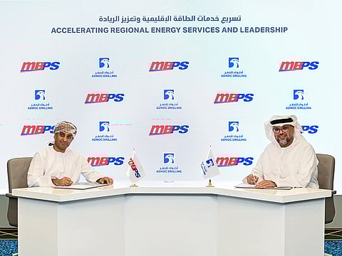 (L-R) Usama Mohamed Ali Al Barwani, MB Vice Chairperson and Abdulla Ateya Al Messabi, ADNOC Drilling CEO