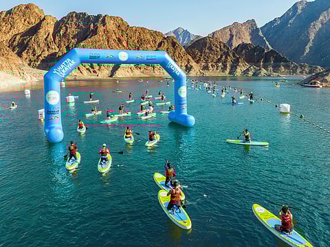 DFC 2025: Free bus, yoga on water – Your guide to Hatta Dam Stand Up Paddle