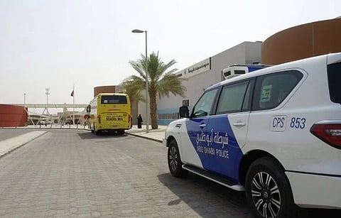 The General Directorate of Traffic and Patrols urged motorists to stay fully focused while driving and to avoid stopping on the road shoulder
