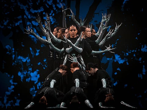 Black Widow's mesmerising show captivates young audience at SIBF 2025