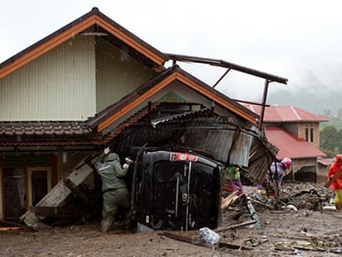 Indonesia flood death toll rises, widespread damage in Thailand