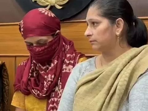 During questioning, police said Poonam (left) confessed to drowning Vidhi because she did not want the child to “look more beautiful” than her.