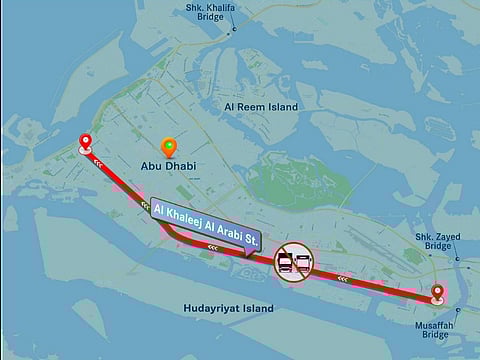 Abu Dhabi Mobility announces early-morning restriction to manage traffic flow.