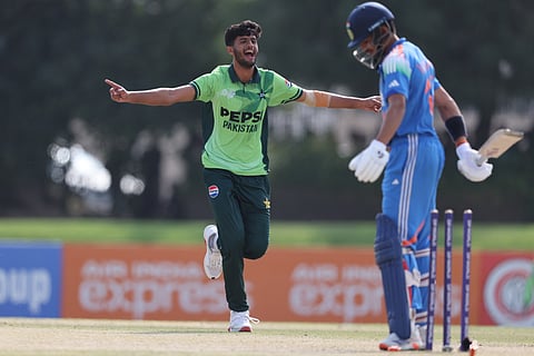 Pakistan pacers dented India's chase with early wickets.