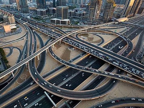 UAE's smart transport systems and planning earn global praise.