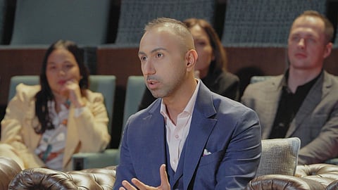 Jigar Sagar, investor-judge on The Final Pitch Dubai, addresses finalists during the show