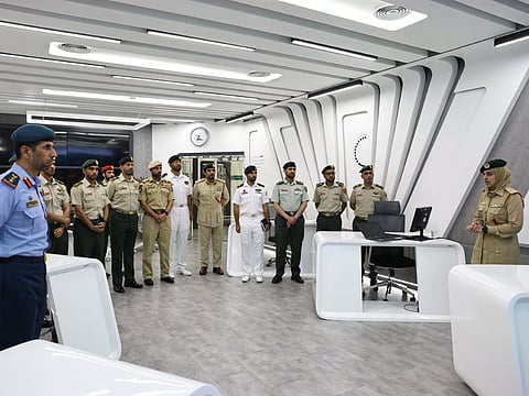 Dubai Police showcase future readiness to Defence Ministry delegation