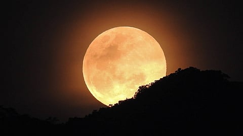 The Snow Moon rising in the sky over Balingasag, Misamis Oriental, Philippines, as captured by YouScooper Jay Bacasmot Atasan around 6:10 pm on February 1, 2026. The moon appears nearly 100% illuminated for about three days around the peak — from January 31 to February 3, 2026 — allowing ample opportunities for viewing before it began waning.