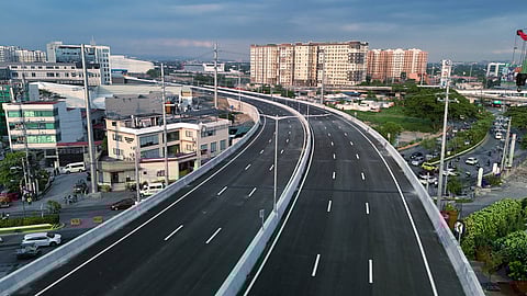Known as Cavitex-C5 Link Segment 3B, the 2km expressway connecting Parañaque to Taguig is expected to cut travel time from one hour to just 15 minutes.