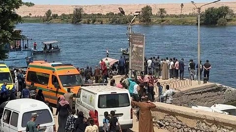 Woman and her two children die after car plunges into Nile River