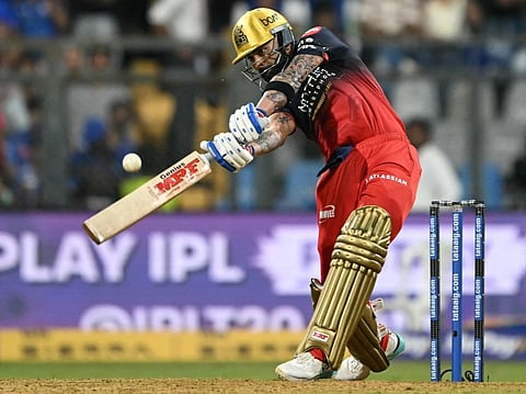 Virat Kohli appears to be limping in viral video