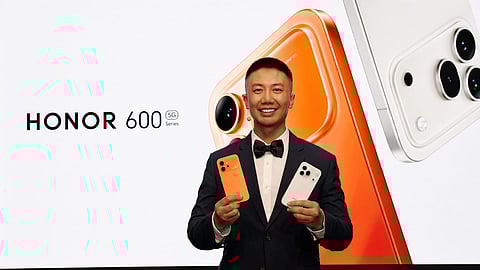 Debo Zhang, General Manager of HONOR GCC at the launch