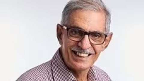 Television brought him widespread recognition through popular shows like Nukkad, Byomkesh Bakshi, and the sitcom Zabaan Sambhal Ke