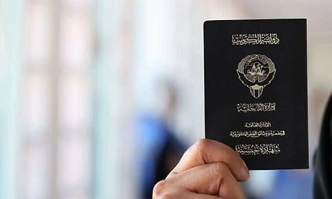 2, 193 people have been striped off Kuwait citizenship in the latest nationality withdrawal decrees.