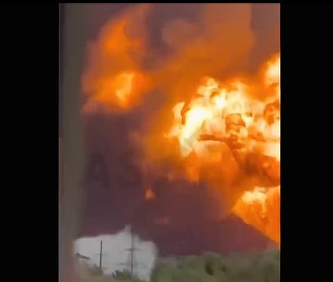 Ukraine has hit a major Moscow oil refinery for the second time in a week, disrupting hundreds of flights at the capital’s airports.