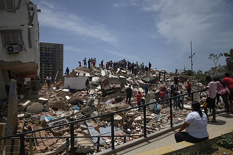 Venezuela quake death toll rises to 3,342