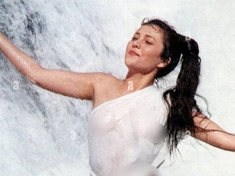 At 16, Mandakini filmed Ram Teri Ganga Maili’s waterfall scene: 'No vulgarity, I doubled the saree'
