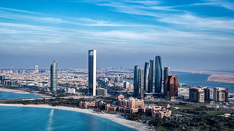 Abu Dhabi gives Tajer licence holders another year to operate without office space