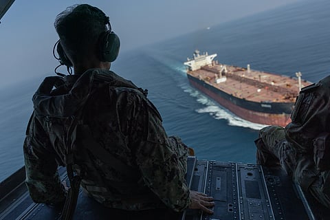 Adm. Brad Cooper, commander of US Central Command, is seen flying over the Strait of Hormuz in a CH-47 Chinook (photos published by @CENTCOM). The US military updated oil flows via Strait of Hormuz to ~1.5 billion since the summer, implying a rate of >14.5m b/d in recent weeks.