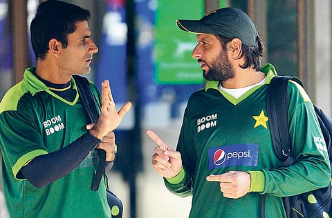 Abdul Razzaq (left) and Shahid Afridi