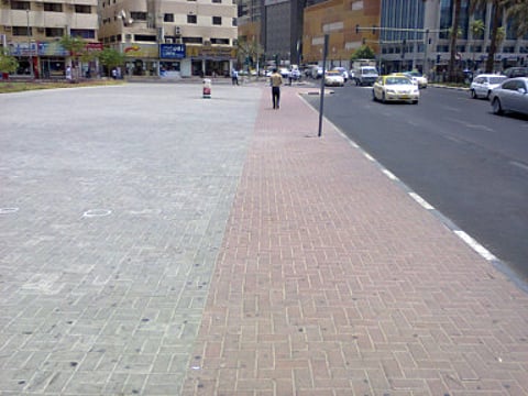 Major metro station in need of bus shelter