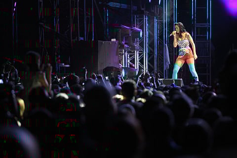 Katy Perry and Usher light up Dubai