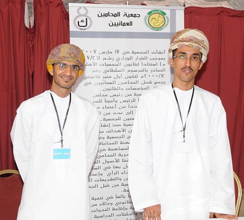 Young Omani lawyers show humanitarian side