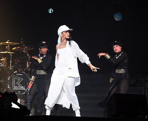 Review: Rihanna in Abu Dhabi