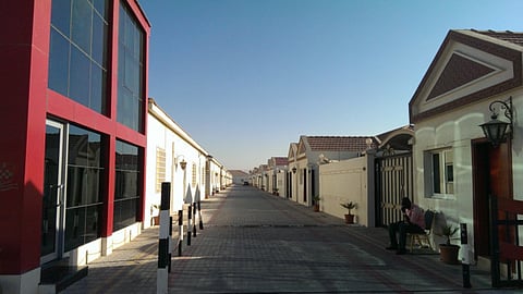 Usher in 2014 far away from the madding crowd