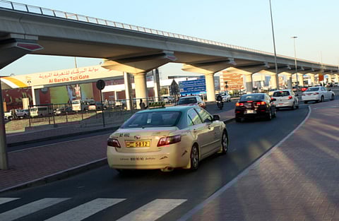 Taxi passengers made to pay Salik on service roads