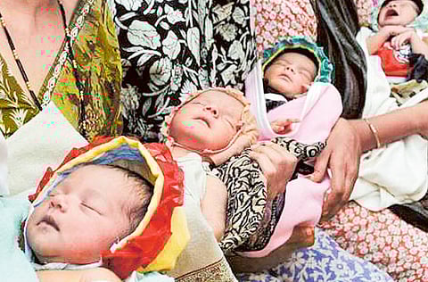 300,000 one-day-old Indian babies die each year from preventable causes