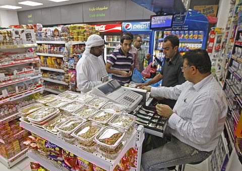 Under the new rules, kiosks and grocery stores are prohibited from selling regular and electronic cigarettes, shisha, dates, fruits, vegetables, and meat. Illustrative image.