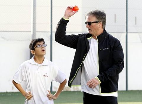 Waugh wows school kids