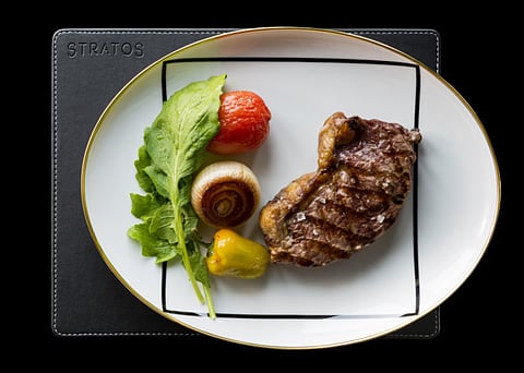 Review: Stratos Lounge & Grill, Le Royal Meridien