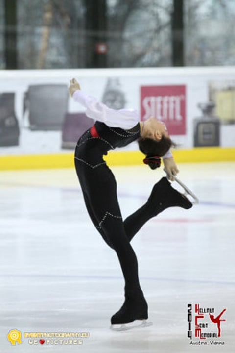 Ice-cool Amira eyes stardom in the rink