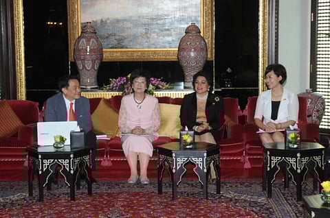 Bahrain PM awarded for women’s empowerment