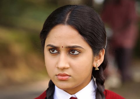 Mia George makes her Tamil film debut