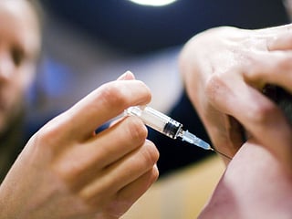 From the editors: UAE health-workers get COVID-19 vaccine, Royal Challengers Bangalore suffer on IPL field