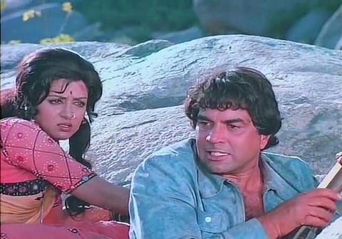 Sholay-Dharmendra-and-Hema