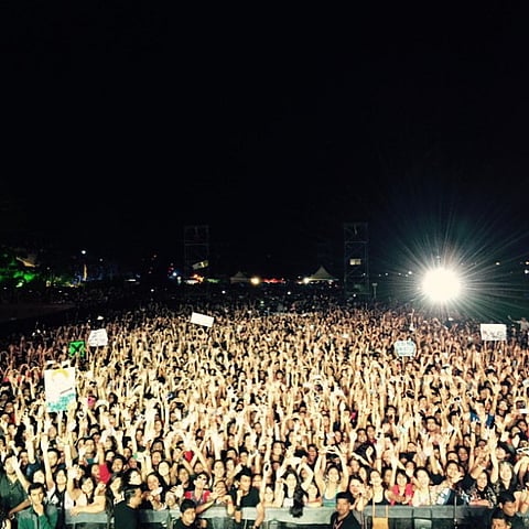 Ed Sheeran performs in Mumbai, parties with Bollywood stars