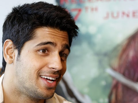 Sidharth Malhotra and family go on vacation