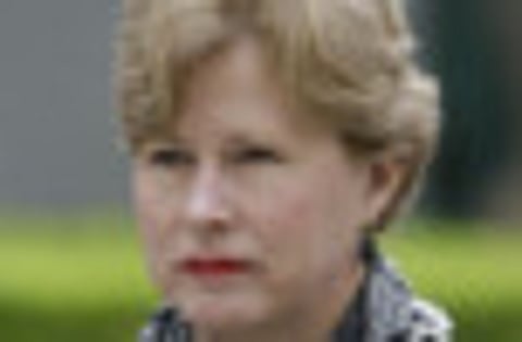 Leader of Australian opposition Greens Party resigns unexpectedly