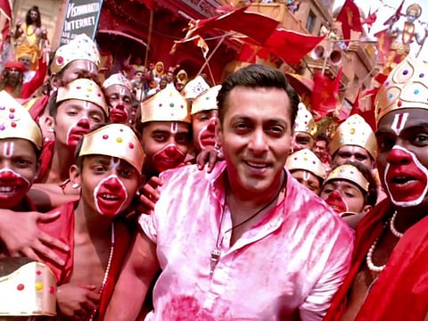 Bollywood pins hopes on Khans for a better 2015