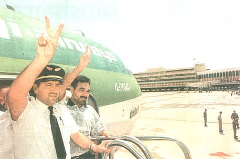 August 17, 2000: Baghdad airport reopens